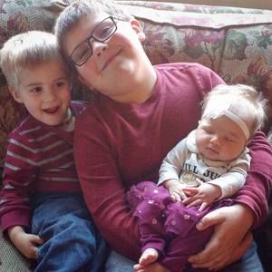 Meet your Posher, Dana